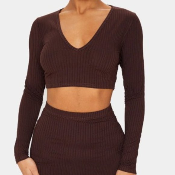 PrettyLittleThing Tops - Brown V neck Crop Top Ribbed Long Sleeve Top NWT